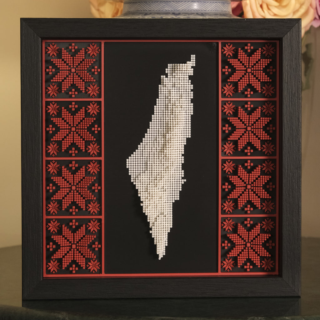 Tatreez with Palestine in 3D (27x27cm Black Frame)