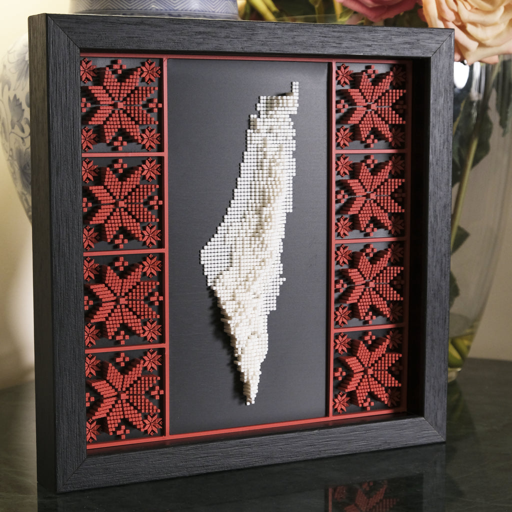 Tatreez with Palestine in 3D (27x27cm Black Frame)
